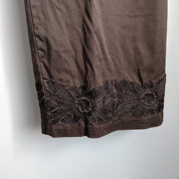 Ann Taylor | Floral Embroidered Hem Ankle Cropped Pants Sz 12 - Picture 6 of 9